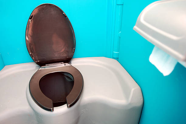 Best Construction site porta potty rental  in Inwood, FL